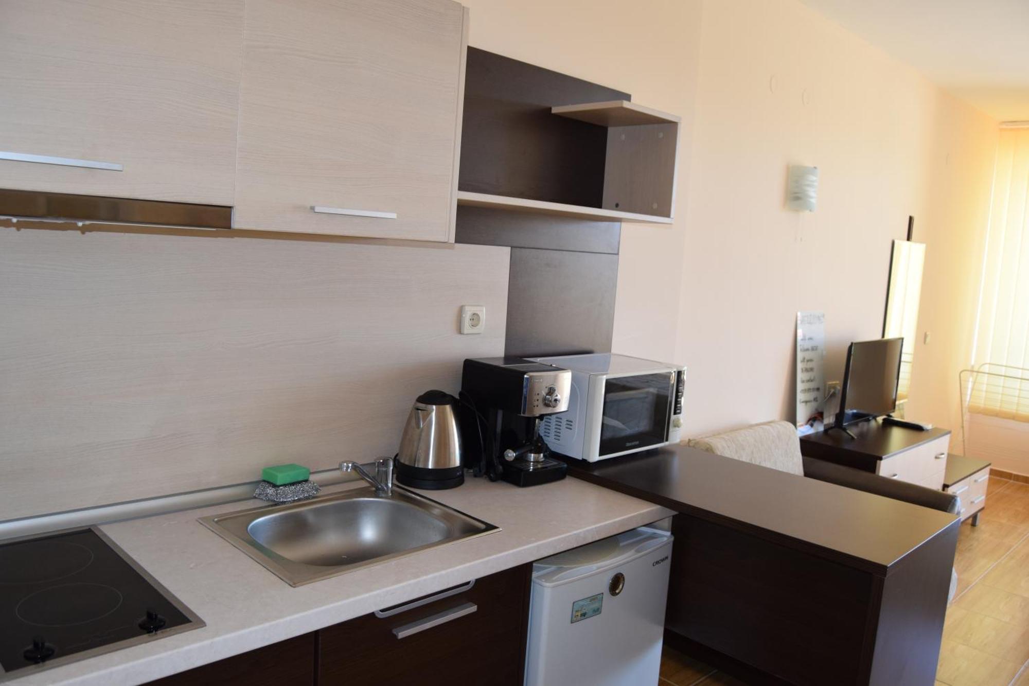 Bright Studio With Parking & Pool สวิติ วลัส ภายนอก รูปภาพ